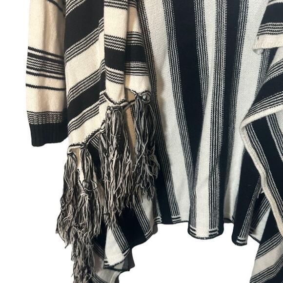 Venus Black & White Striped Opened Front Tassel Detail Knit Cardigan Women Sz XL - Picture 3 of 9